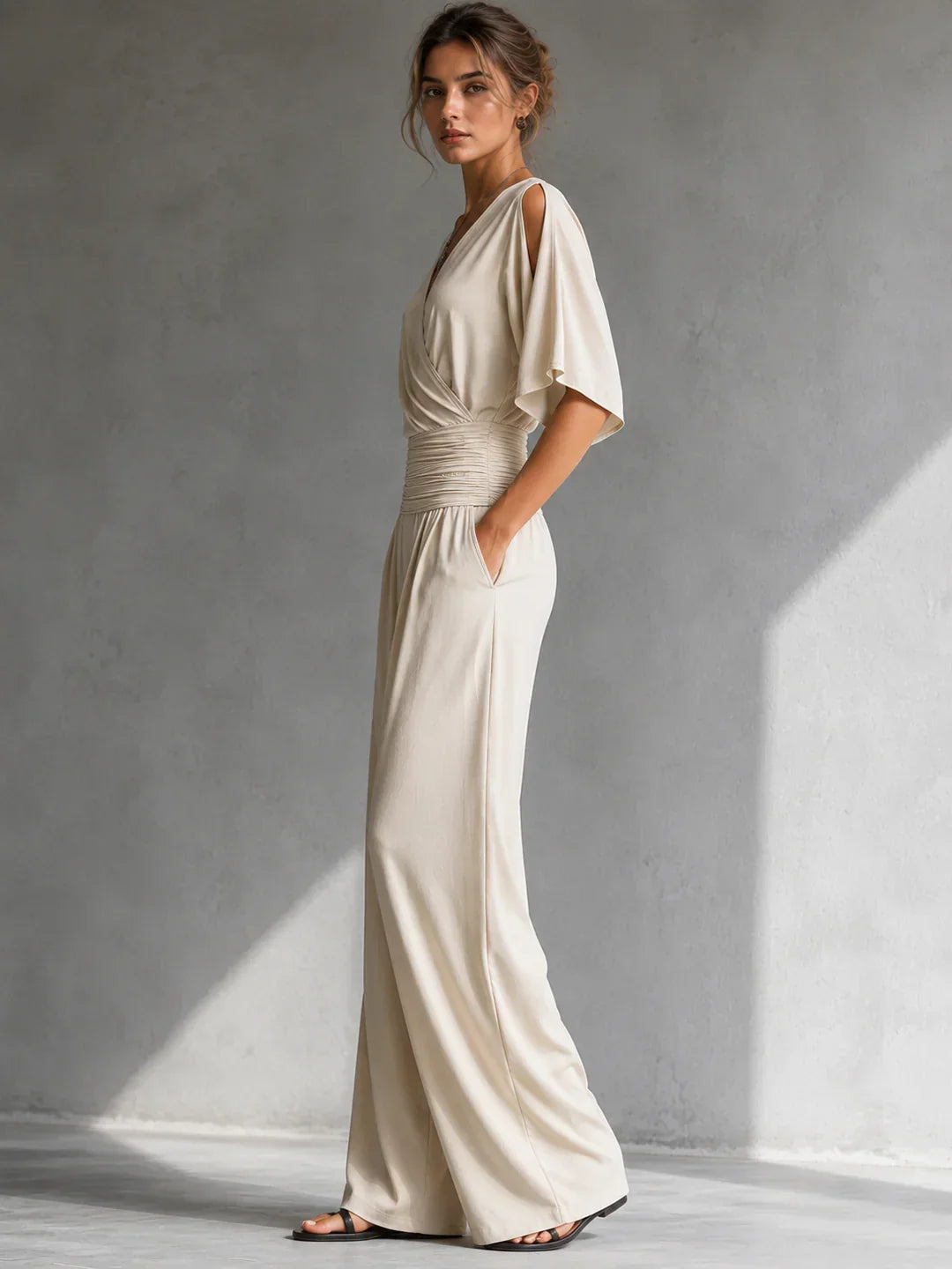 Alia | Mono Elegante Efecto Cruzado y Pierna Ancha