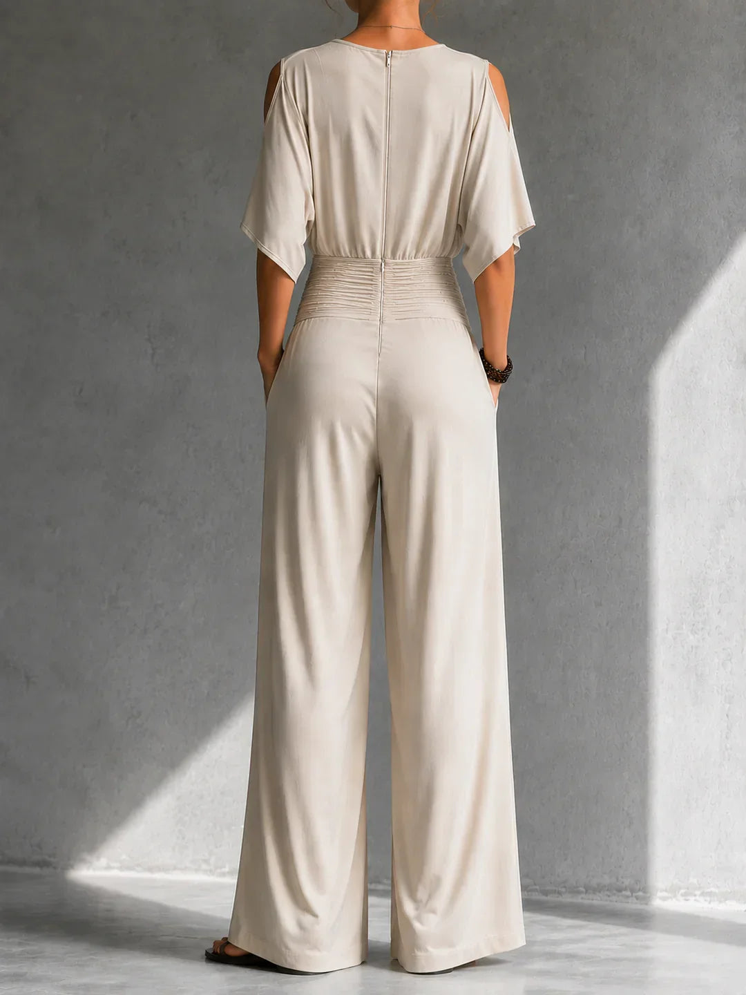 Alia | Mono Elegante Efecto Cruzado y Pierna Ancha