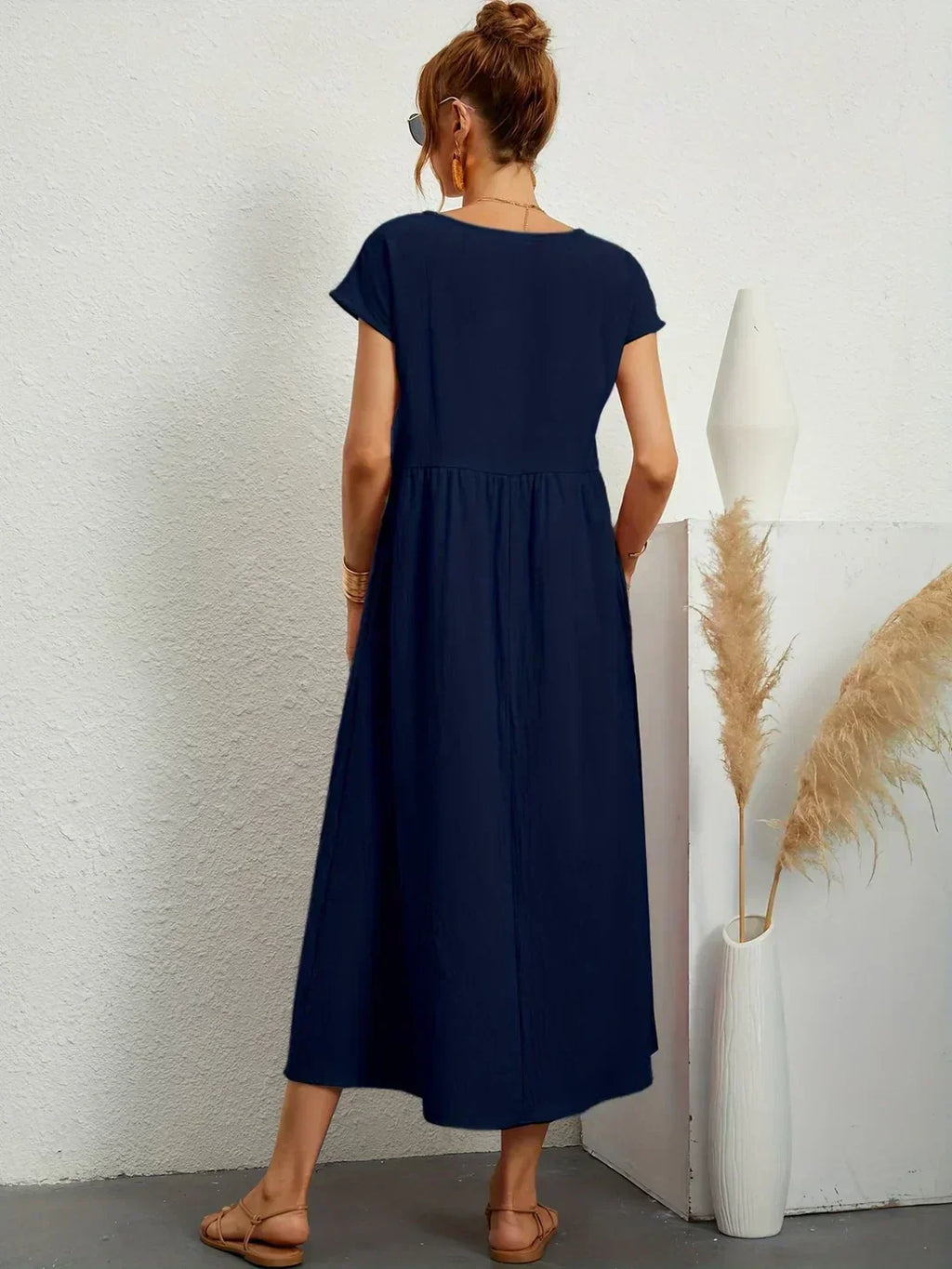 Gabriela | Vestido midi fluido de elegancia atemporal