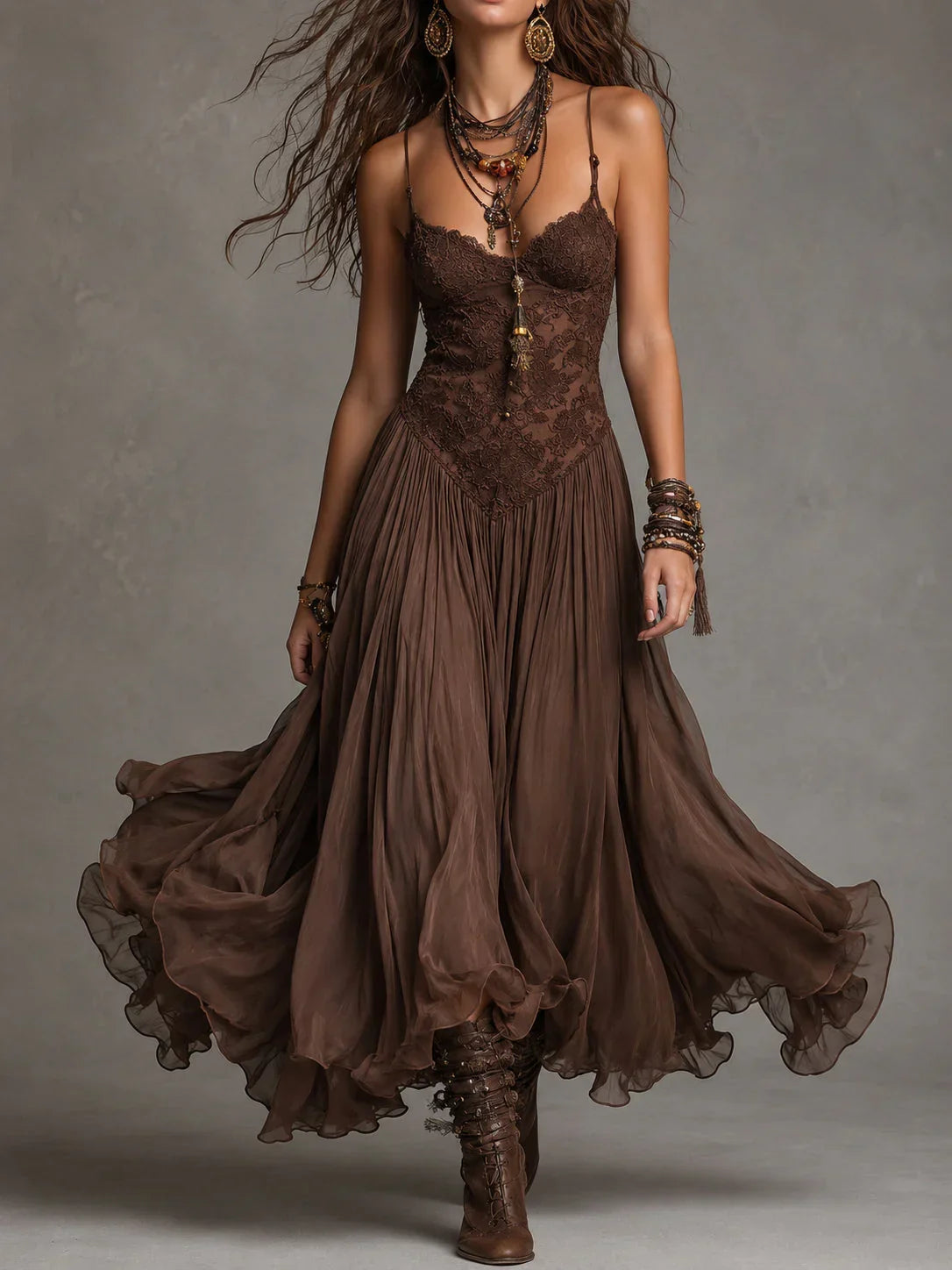 Vestido Maxi de Chiffón Café Oscuro con Detalles de Encaje