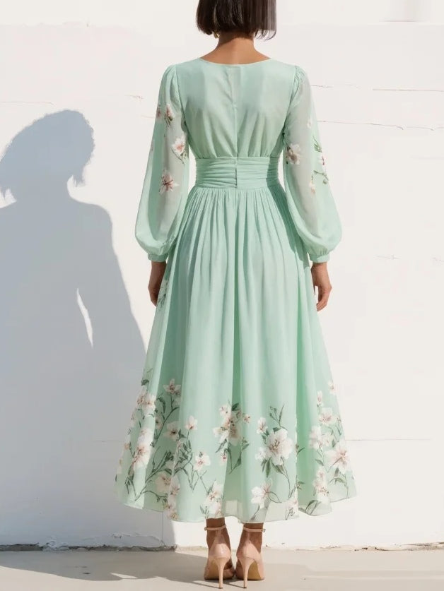 Mónica | Vestido midi verde claro floral