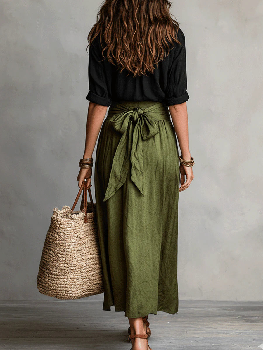 Vera | Conjunto de Camisa Negra y Falda Midi Verde Oliva