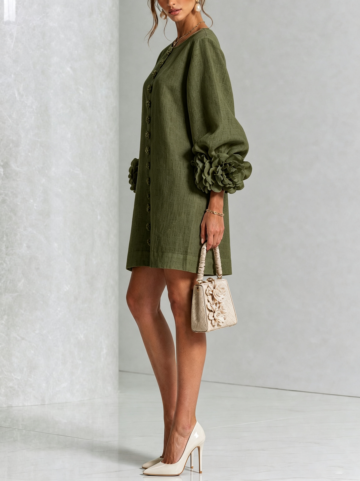 Vestido Mini Camisero Floral Verde Olivo con Puños Florales Vistosos