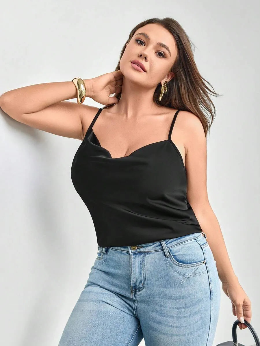 Top Satinado con Tirantes Finos y Elegante Cuello Drapeado
